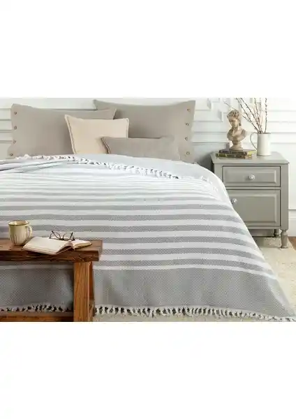 Madame Coco Sheryl ve Stephane Yatak Örtüsü Karşılaştırması ve Özellikleri