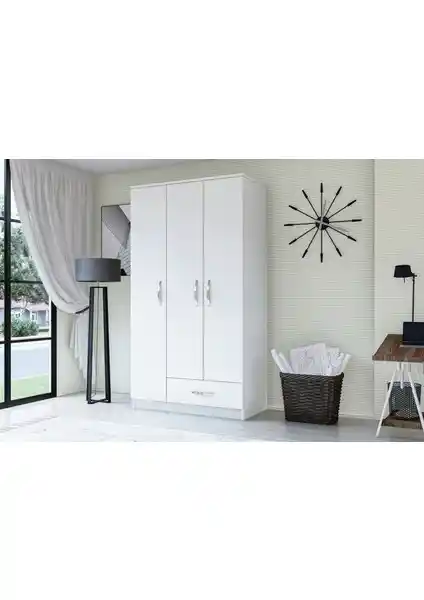 Metalia 3 Kapaklı ve Modena 3 Kapı 2 Çekmeceli Gardrop Karşılaştırması