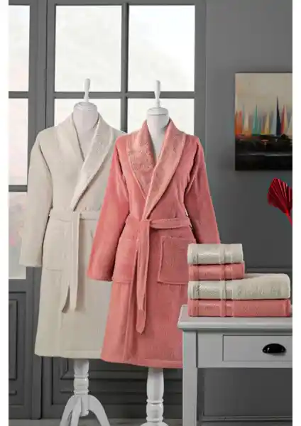 Özdilek Dory Kiremit Bej ve Mayra Kadife Aile Setleri Karşılaştırması