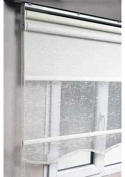 Perde Modelleri Karşılaştırması: Brillant Çiftli Sistem ve Etekli Zebra Stor