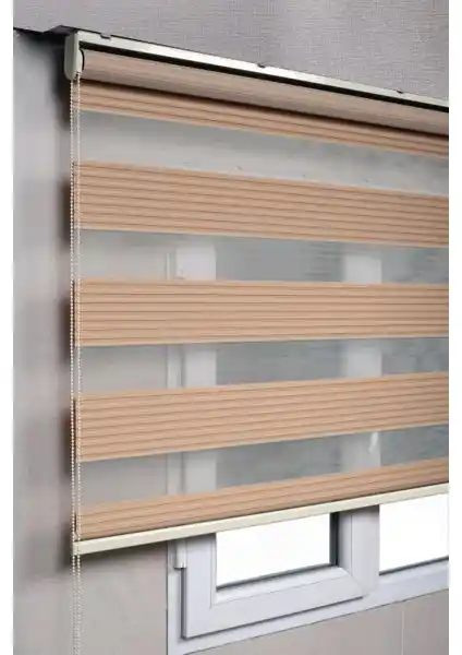 Perde Seçiminde Karşılaştırma: Bizden Perde Brillant Pileli ve Premium Zebra Stor