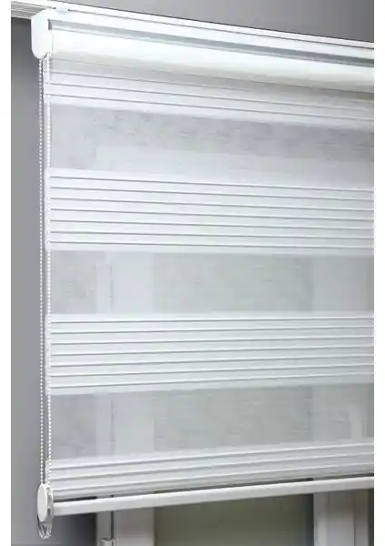 Stor Perde ve Zebra Perde Karşılaştırması: Hangi Model Sizin İçin Uygun