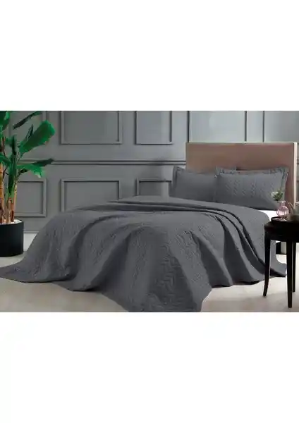 Taç Glory ve Yataş Dazel Çift Kişilik Yatak Örtüsü Karşılaştırması