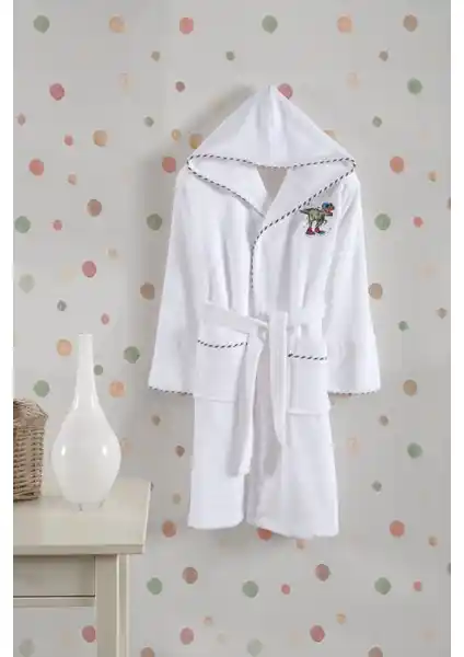 Varol Bambu Nakışlı ve Şal Yaka Bambu Bornoz Karşılaştırması ve Özellikleri