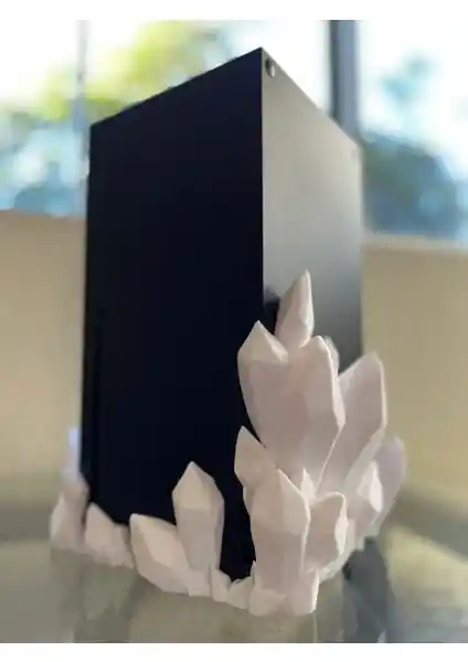 Xbox Series X için Kristal Stand: Şık ve Fonksiyonel Tasarım ve Dayanıklılık
