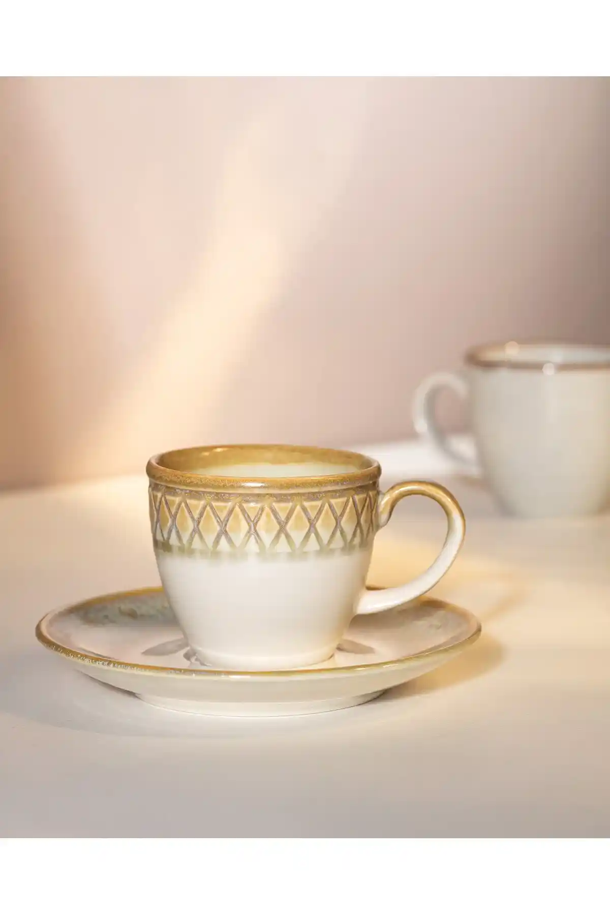 Madame Coco Fincan Takımı Setleri: Şık ve Kaliteli Mutfak Gereçleri