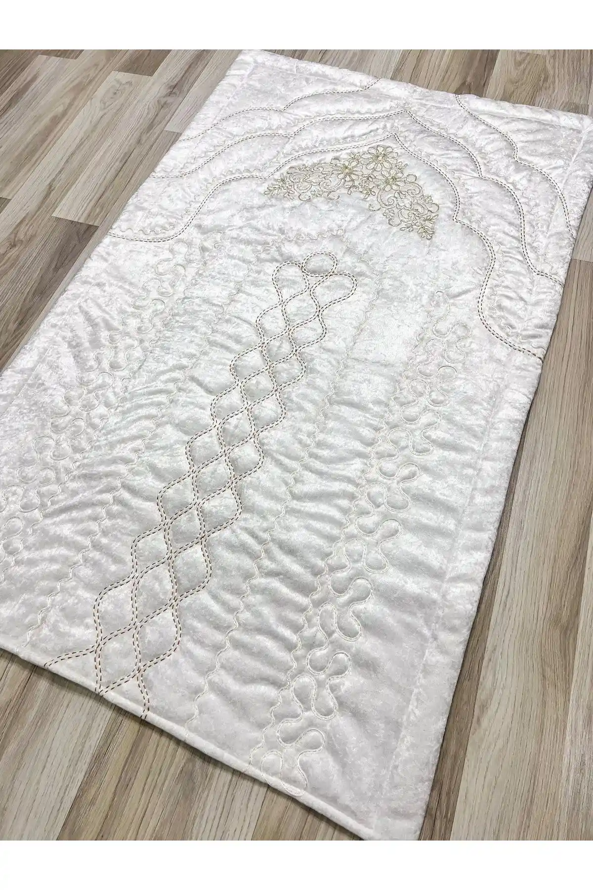 AYHANHOME Fransız Güpür İşlemeli Kadife Çeyizlik Gelin Seti Seccadesi Detaylı İnceleme