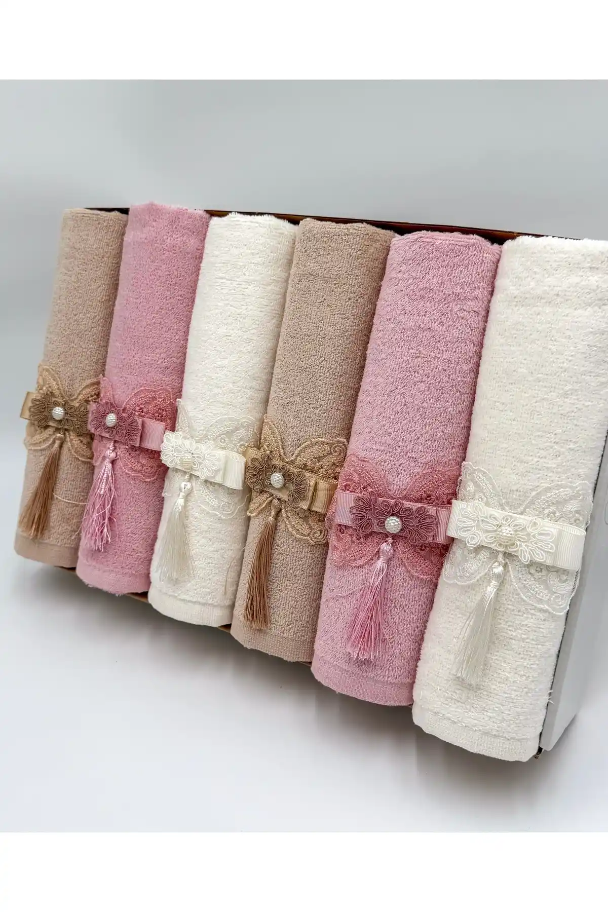 AYHANHOME Güpür İşlemeli Fiyonklu Lüks Çeyizlik 50x90 cm 6'lı El Yüz Havlu Seti