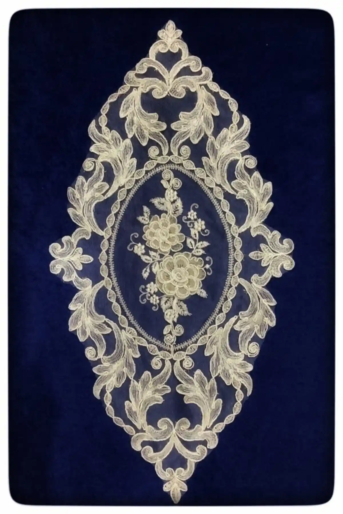 ÇeyizHan Sehpa ve Konsol Örtüsü Modern Tasarım ve Dayanıklı Malzeme ile Şıklık Katıyor