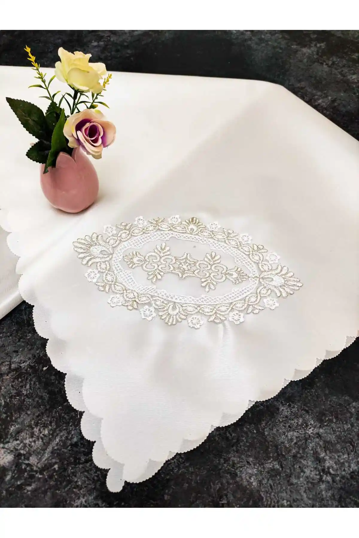 Çt Çeyizci Tekstil Fransız Güpürlü İşlemeli Saten Bohça Çeyiz ve Nişan İçin Şık ve Dayanıklı Tercih