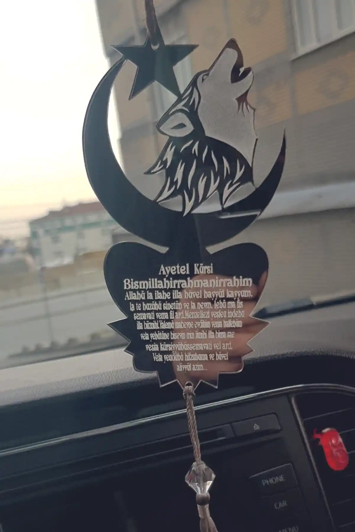 Genel Markalar Pleksi Çift Taraflı Araba Süsü Bozkurt Model Detayları ve Kullanım İpuçları