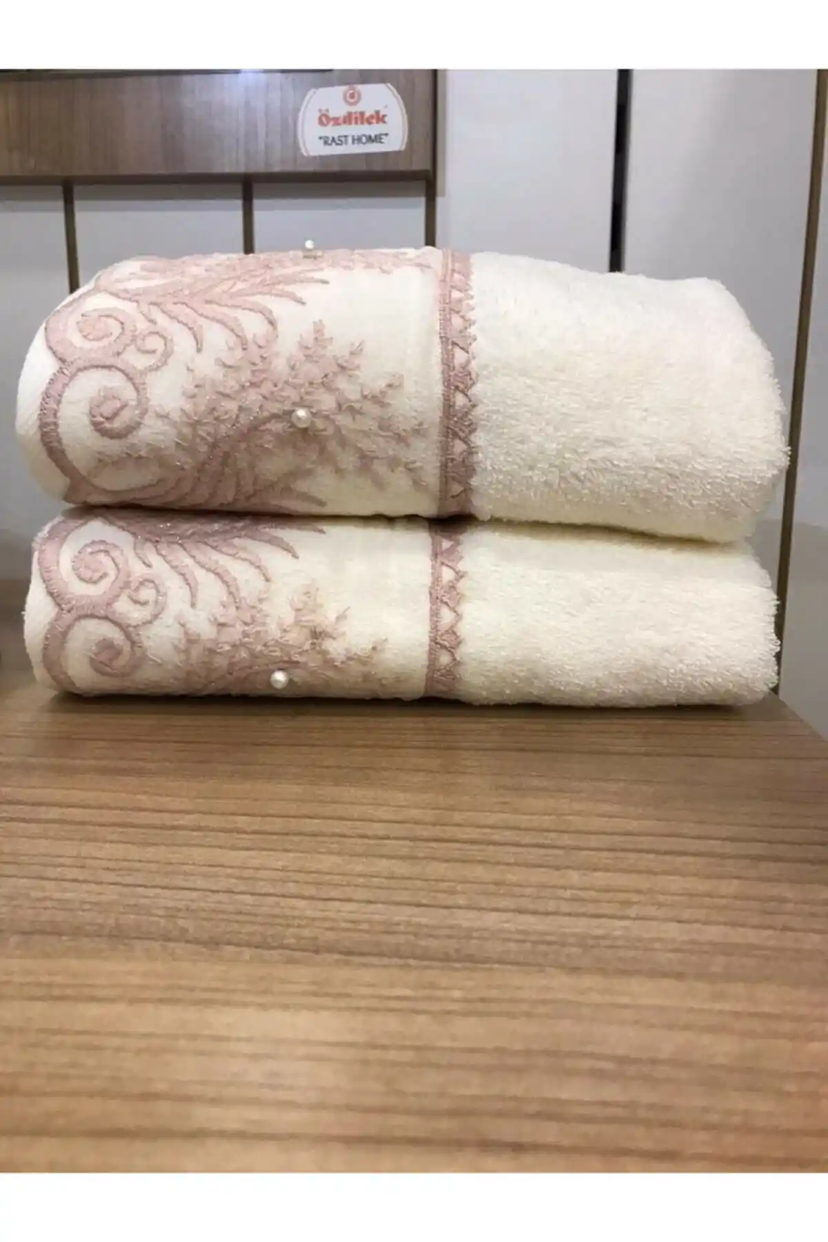 Özdilek Beyza Güpürlü El Yüz Havlusu İncelemesi ve Kullanım Özellikleri