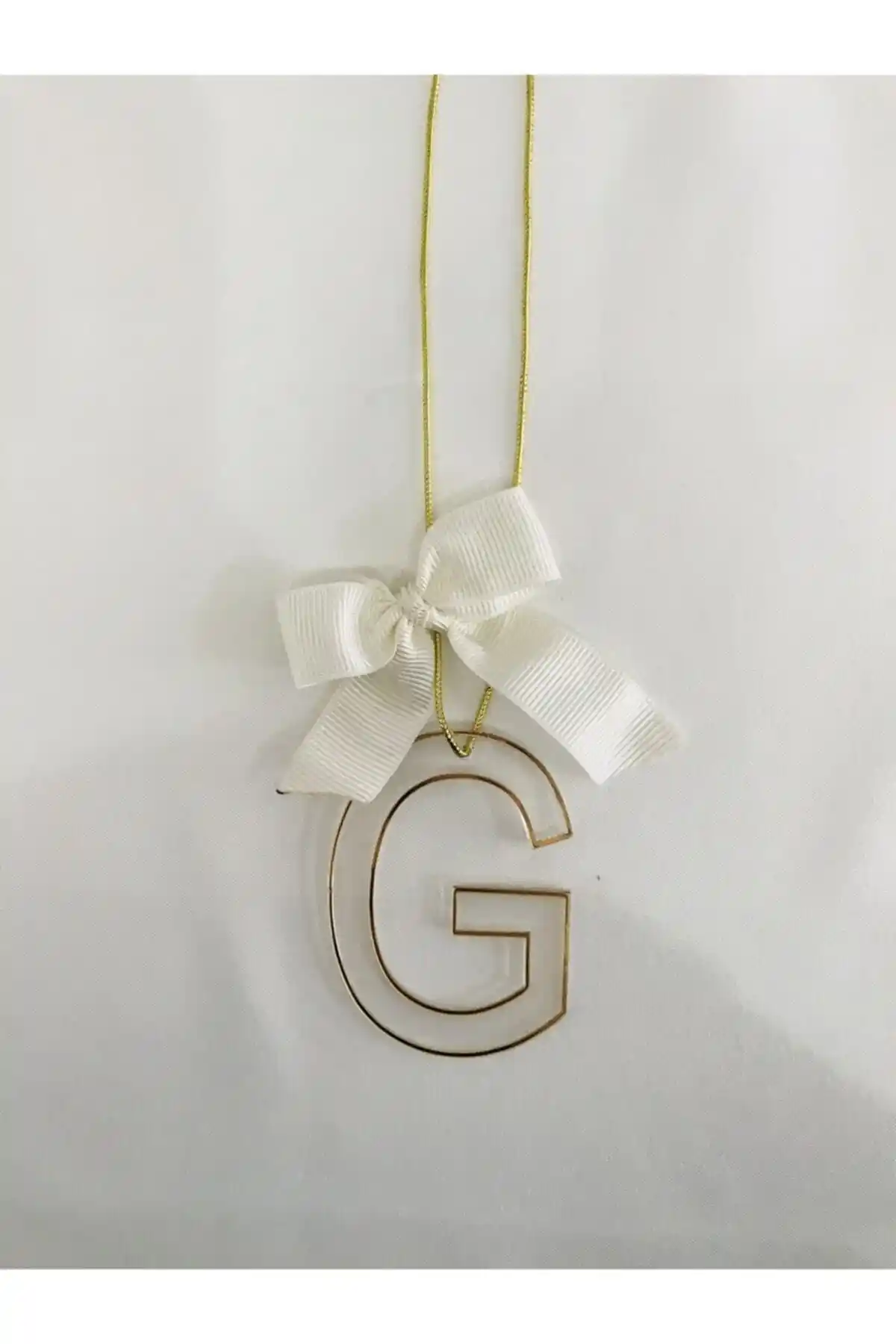 Pleksi G Harfi Dikiz Aynası Süsü: Estetik ve Özelleştirilebilir Araç Dekorasyonu