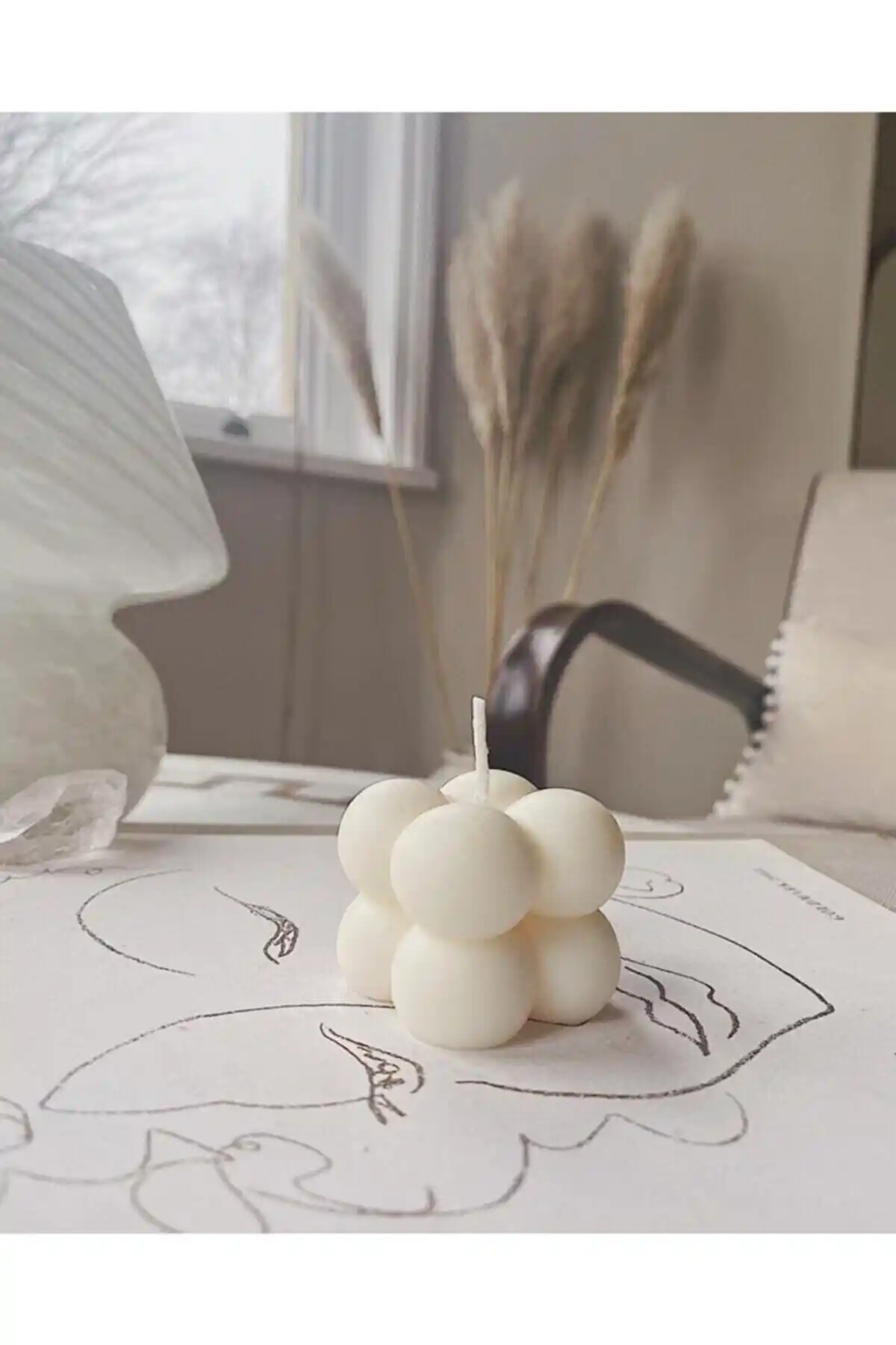 YABA Atelier Soya Wax Beyaz Mini Bubble Kokulu Mum: Estetik ve Fonksiyonellik Bir Arada