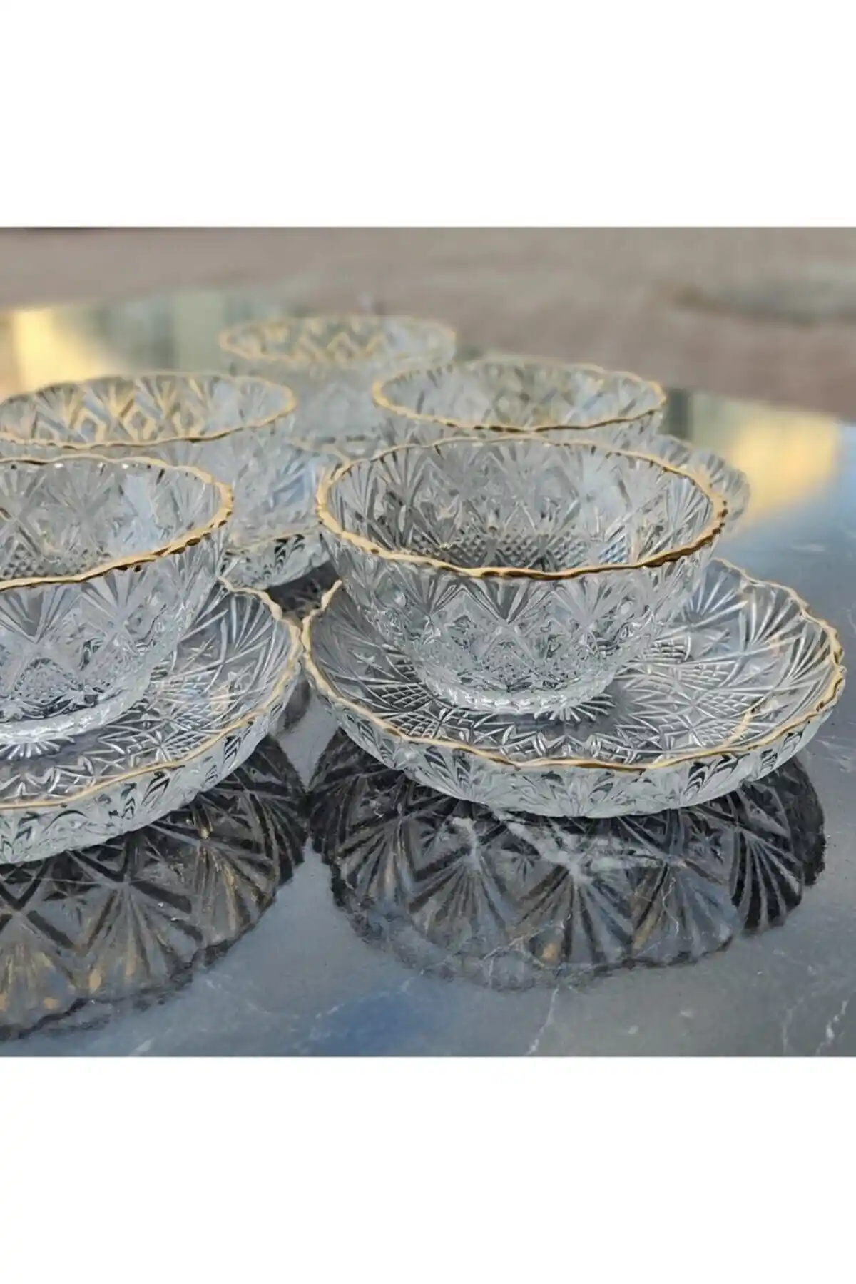 Kig 12 Parça Altın Yaldızlı Çerezlik ve Sütlaç Kasesi Seti ile Zarif Sunum