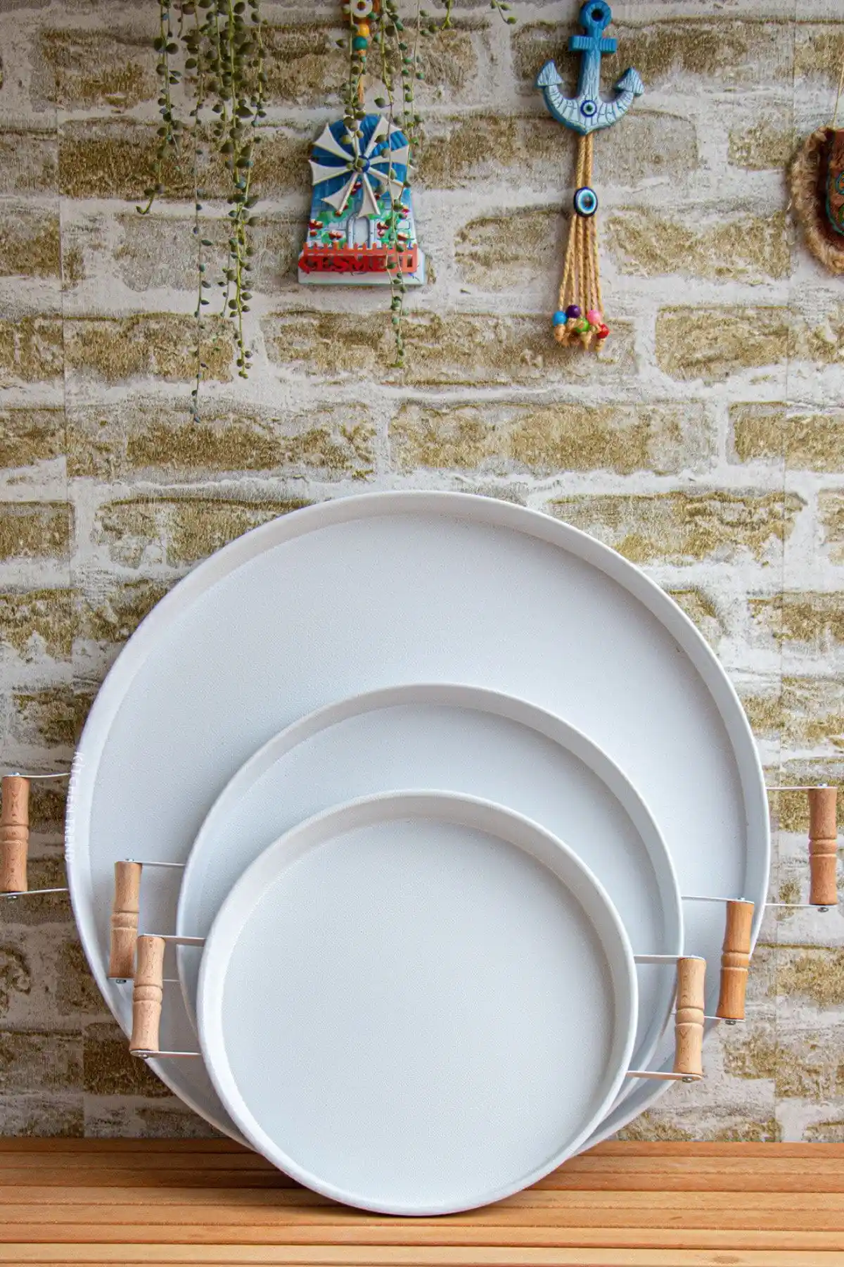 Kitchen Trend 3 Lü Ahşap Kulplu Metal Tepsi Seti ile Şık ve Fonksiyonel Mutfak Çözümleri