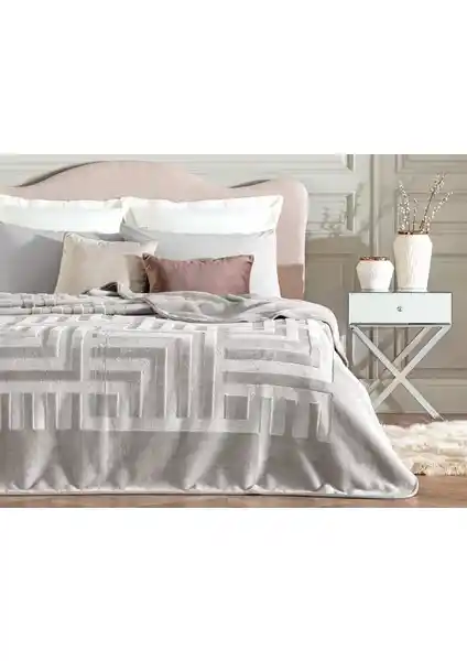 Madame Coco Clementine Vizon Emboss Çift Kişilik Gri Battaniye 220x240 cm