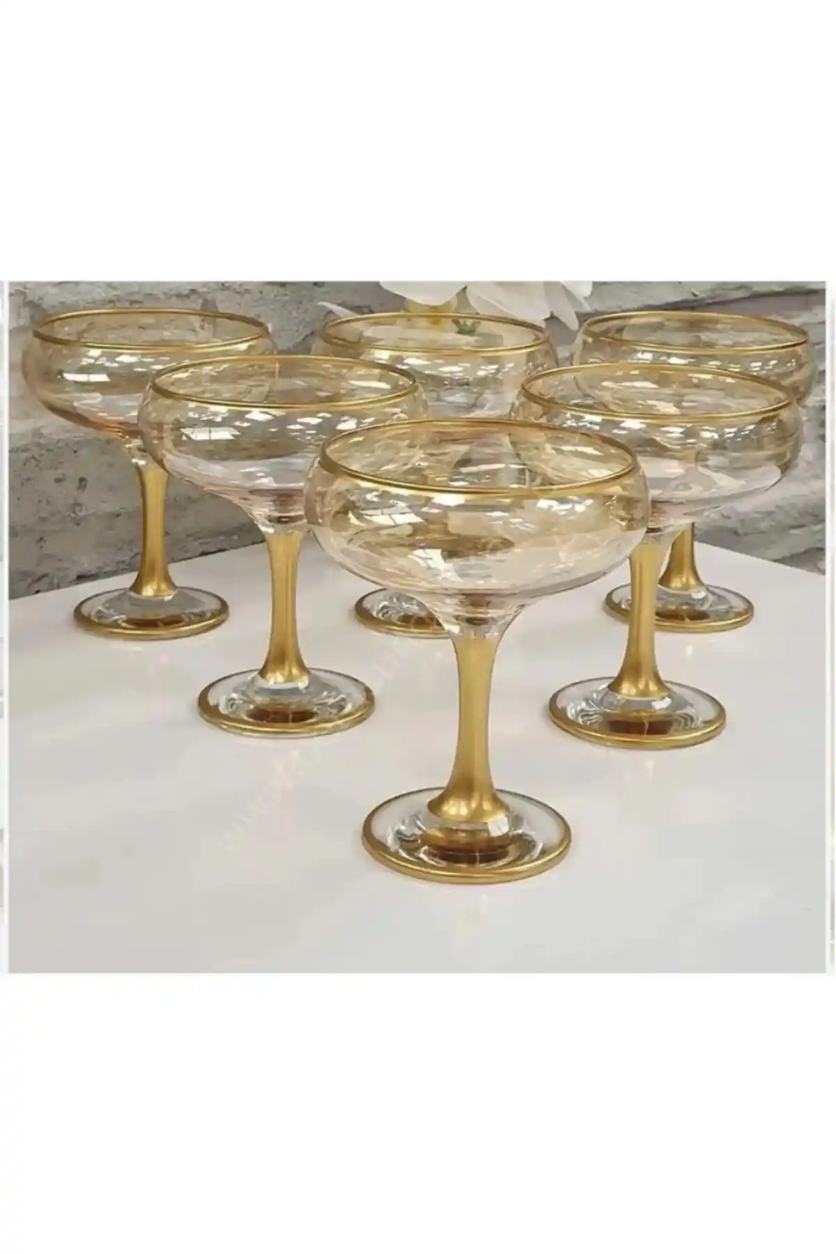 Paşabahçe Lav 6'lı Altın Yaldızlı Cam Dondurmalık Seti - Zarif ve Fonksiyonel Tasarım