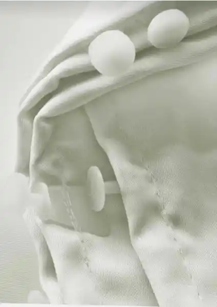 Taç Saten Güneşlik Perde Krem Renk Düz Dikişli Pilesiz Modern Tasarım