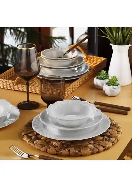 Porland Frilly Beyaz 18 Parça Yemek Takımı Modern ve Şık Tasarımıyla Sofralara Zarafet Katar