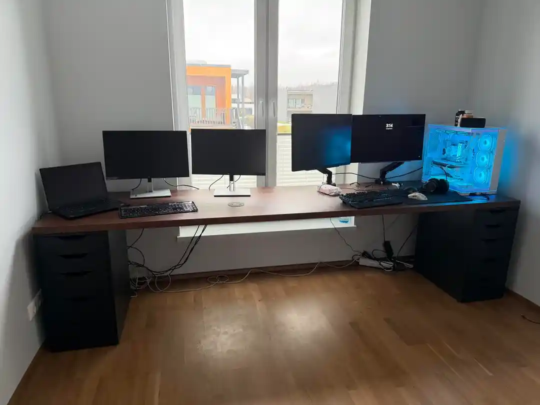 3 Metrelik 4 cm Kalınlığında Meşe Masa Üstü 228 cm Açıklıkta Eğilir mi?