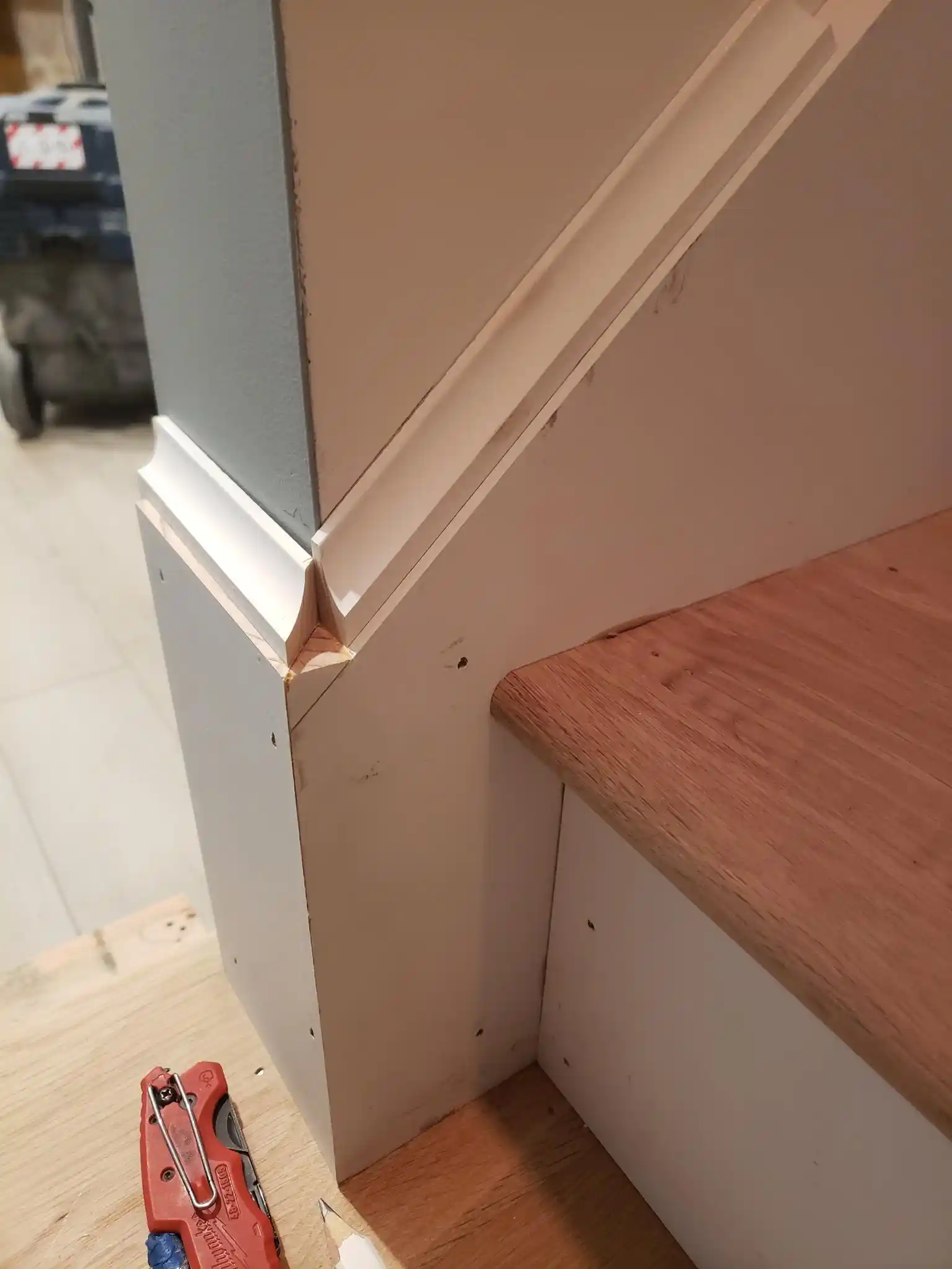 Ahşap İşçiliğinde Karmaşık Köşe Kesimleri ve Etkili Çözüm Yöntemleri