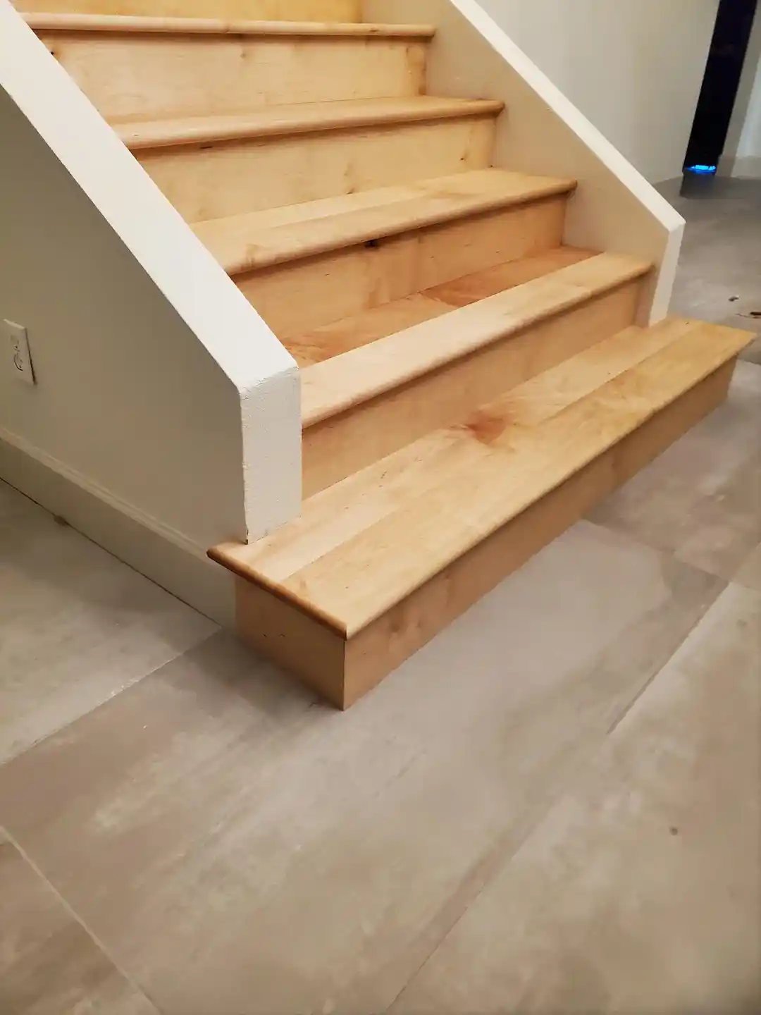 Ahşap Merdiven Yapımında Estetik ve Güvenlik Dengesi: Tasarım ve İşçilik Detayları