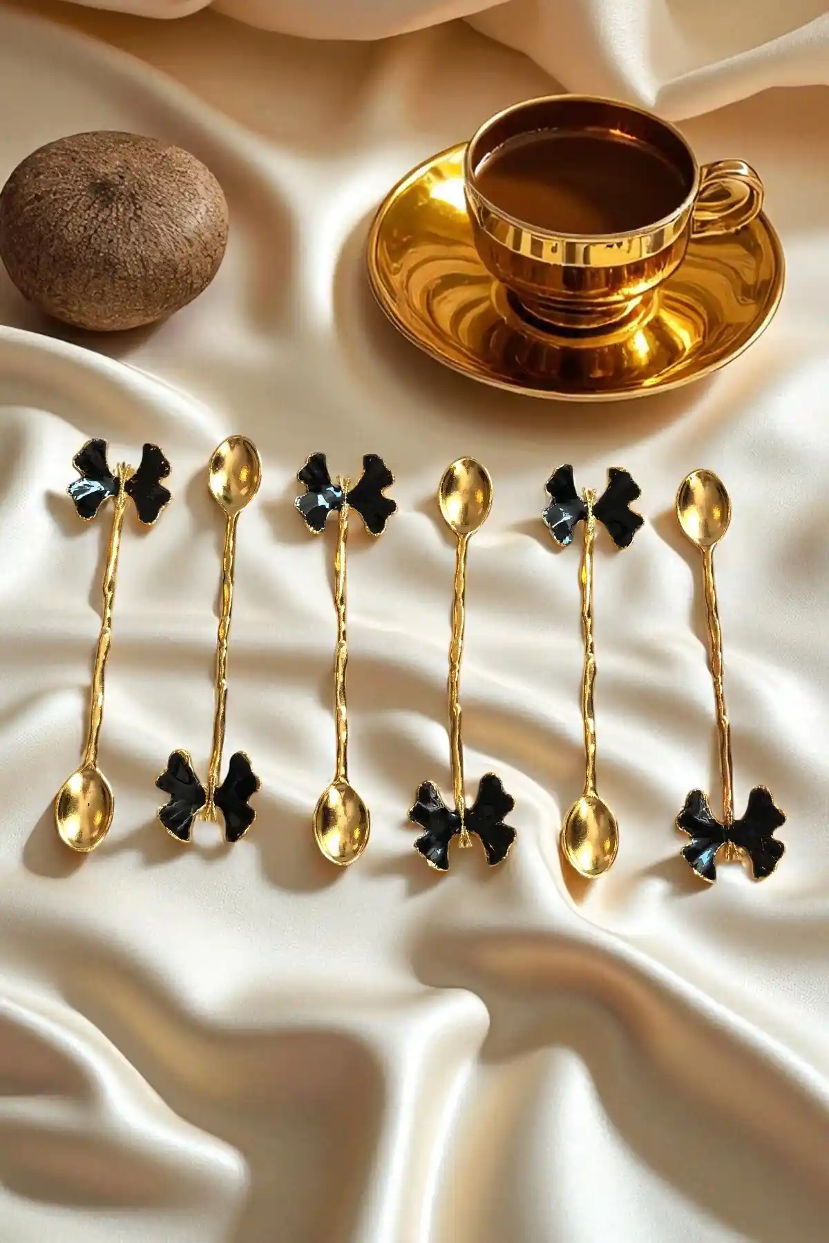 Altın Kaplama Kelebek Figürlü Mineli 6'lı Çay Kaşığı Seti Zarif ve Dayanıklı Tasarım