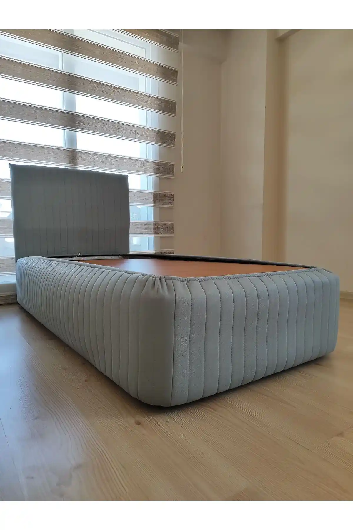 ByDekor Sonne Baza Kenarı Kılıfı ve Başlık Kılıfı Takımı Modern ve Pratik Yatak Dekorasyonu İçin