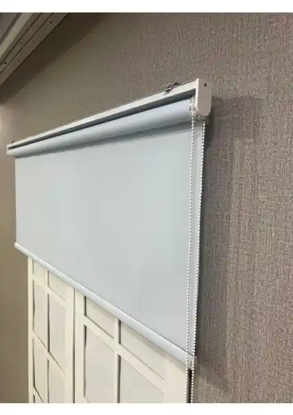 Donatti ve NetworkAvm Stor Perde Karşılaştırması: Malzeme, Tasarım ve Kullanıcı Yorumları