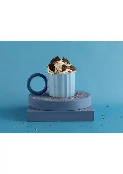 English Home Angled Yeni Bone China Kupa: Estetik ve Fonksiyonellik Sunan Modern Tasarım