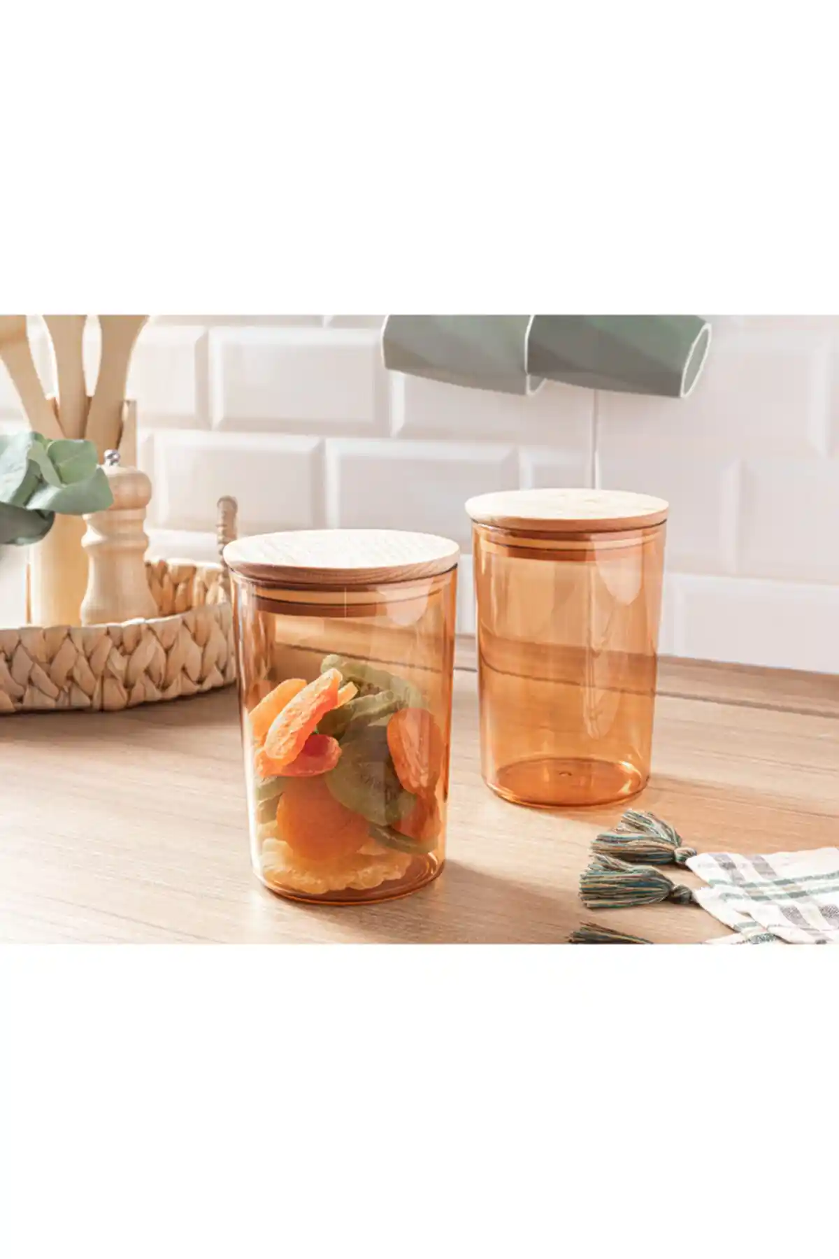 English Home Carlisa Plastik Saklama Kabı 900 ml - Pratik ve Estetik Mutfak Çözümü