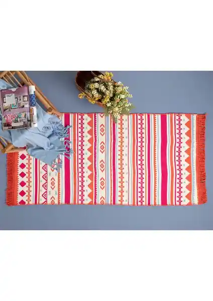 English Home Çok Renkli Kilim ve Saraz Halı Bohem Serisi Karşılaştırması