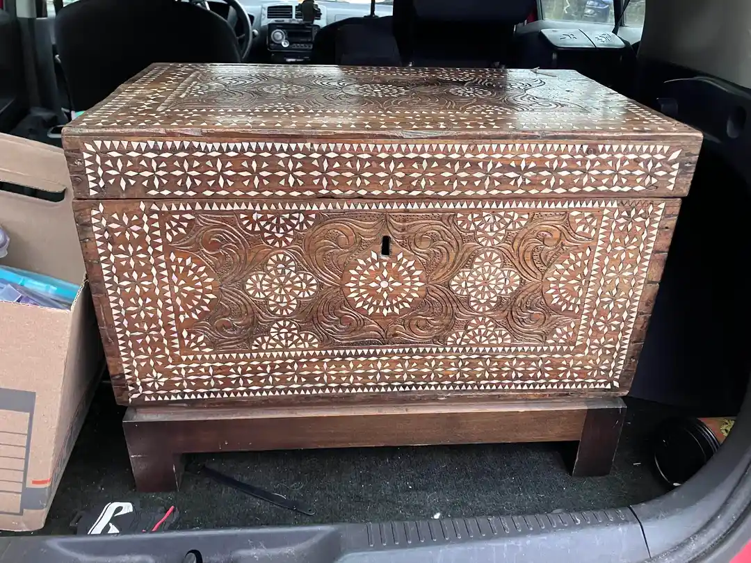 Eski Ahşap Sandık Restorasyonu İçin Pratik ve Ekonomik Onarım Yöntemleri