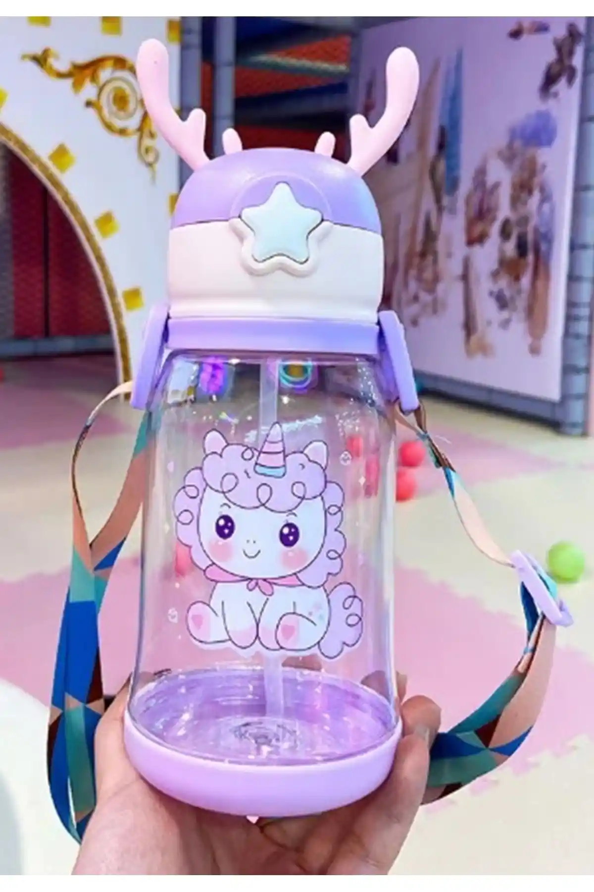 İndirimKap Geyikli Çocuk Suluğu: Güvenli ve Kullanışlı Tasarımıyla Günlük Kullanım İçin Idealdir