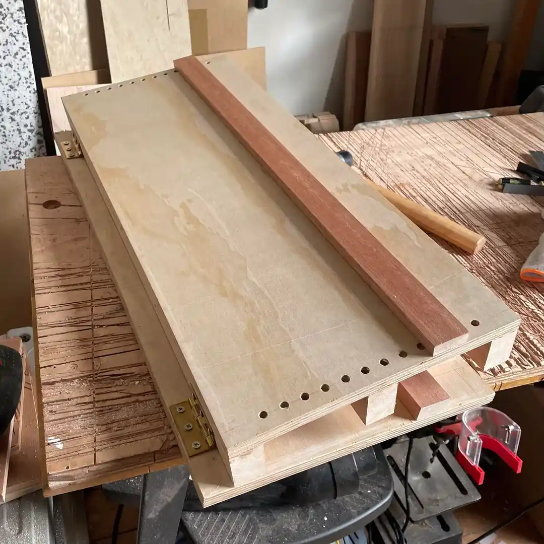 Lunchbox Planya için Ayarlanabilir Eğme Aparatı Tasarımı ve Kullanımının İncelenmesi