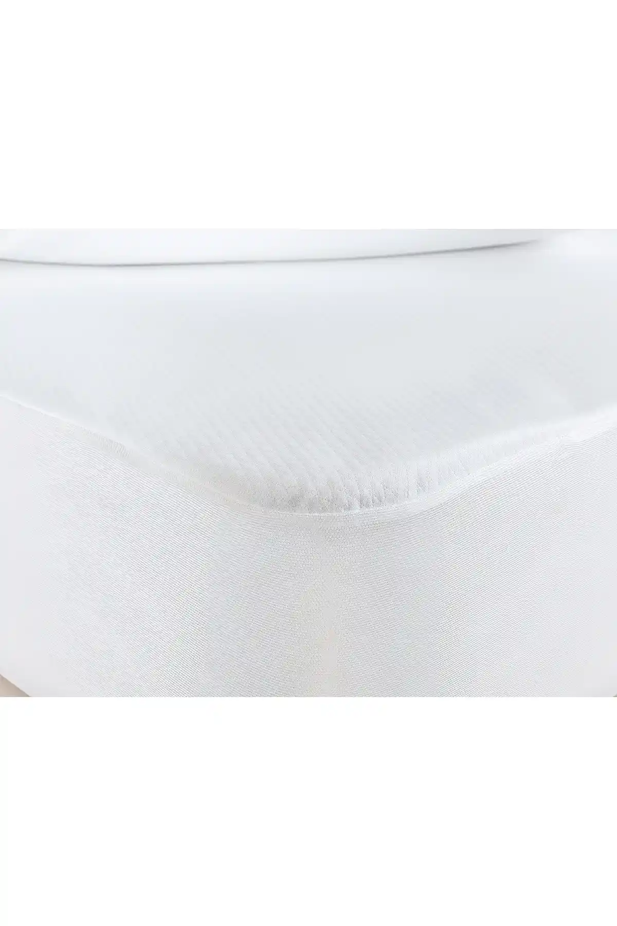 Madame Coco Flore Sıvı Geçirmez Çift Kişilik Yatak Alezi İncelemesi ve Özellikleri