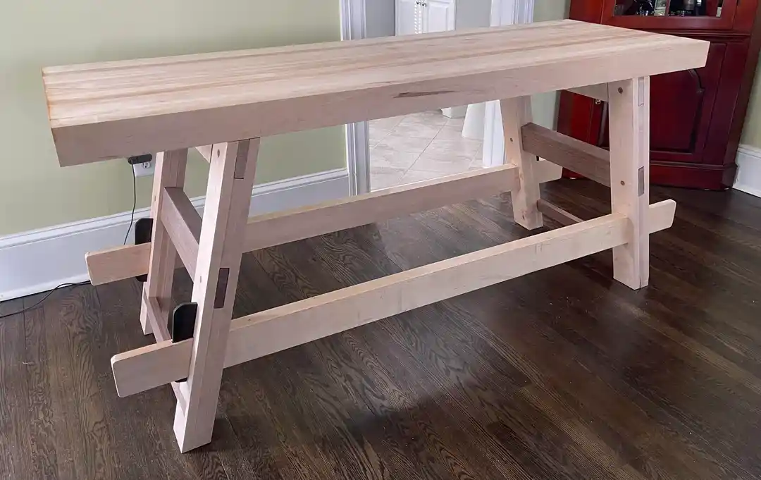 Moravian İş Tezgahı Yapımı: Ahşap İşçiliği İçin Taşınabilir ve Dayanıklı Proje