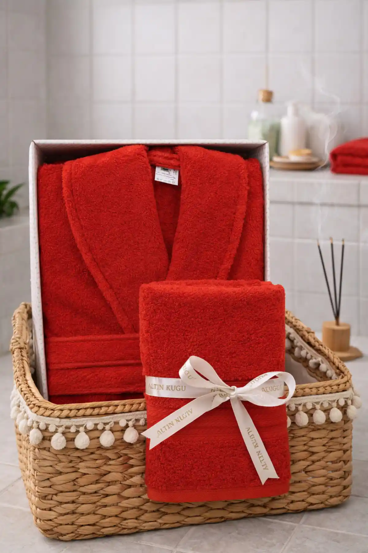 Özdilek Trendy Şalyaka Bornoz: Yüksek Kalite ve Şıklık Sunan Konforlu Tasarım