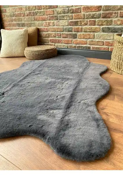 Peluş Halı Seçerken Dikkat Edilmesi Gerekenler ve İki Ürün Karşılaştırması