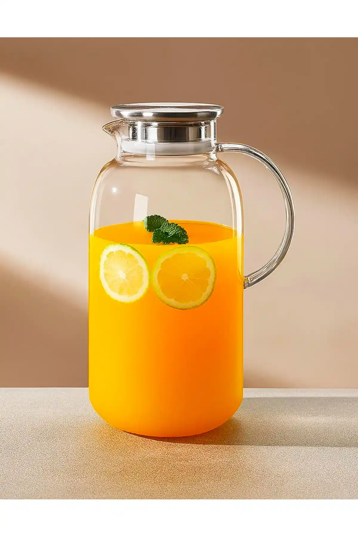 Vivien Home 2.5 L Borosilikat Cam Sürahi: Sağlıklı ve Estetik Tasarım