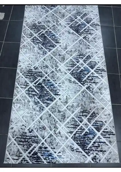 Yolluk Halı Seçerken Dikkat Edilmesi Gereken Özellikler ve Ürün Karşılaştırması