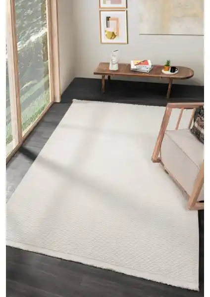Eliz Home Beyaz Saçaklı Modern Dokuma Halı ve Venucci Mystıc Serisi Halı Karşılaştırması