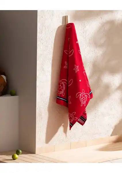 Madame Coco Arlette ve Tortue Plaj Havluları Karşılaştırması ve Özellikleri