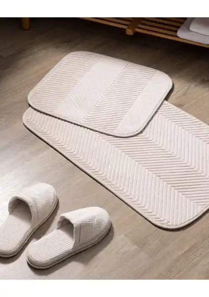 Madame Coco Emele ve Eze Banyo Paspası Karşılaştırması: Özellikler ve Kullanıcı Yorumları