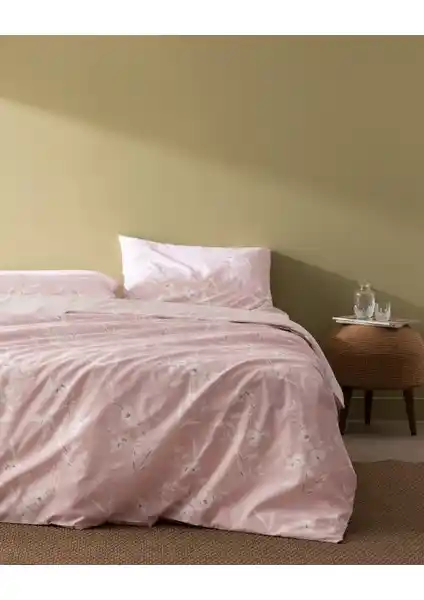 Madame Coco Nayomi ve Noun Çift Kişilik Nevresim Takımları Karşılaştırması