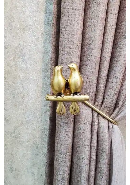 Perde Aksesuarları Karşılaştırması: Renso Altın Rengi ve Mızrak Eskitme Kancalar