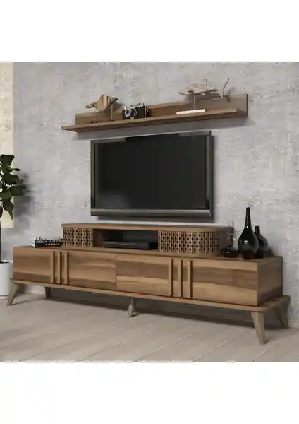 Variant Mobilya Eylül ve Varnat Beril TV Ünitesi Karşılaştırması