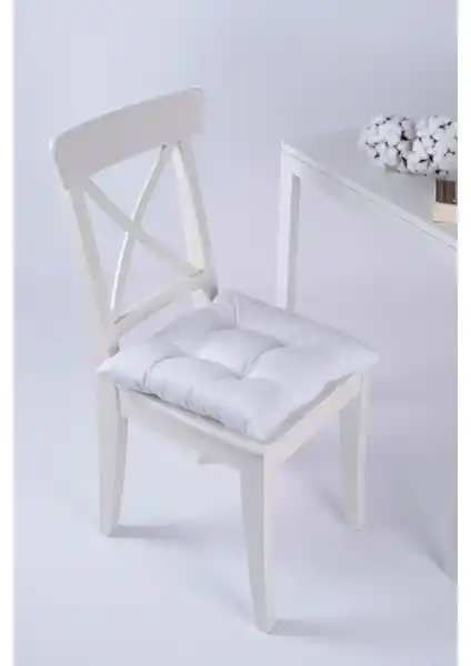 Altınpamuk Beta Beyaz Pofidik Sandalye Minderi: Konfor ve Estetiğin Birleştiği Şık Tasarım