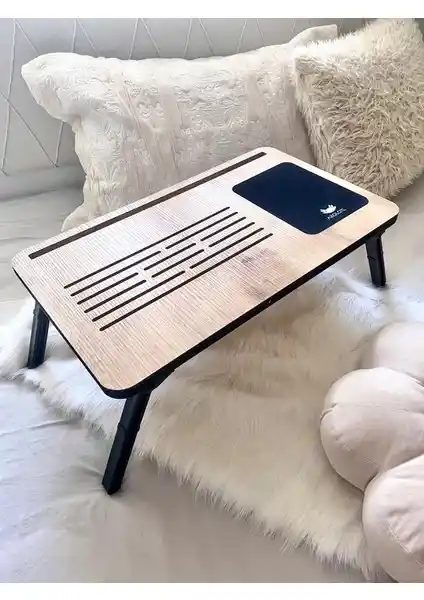 Axolotl Katlanabilir Laptop Sehpası ile Ergonomik ve Çok Fonksiyonlu Çalışma Deneyimi